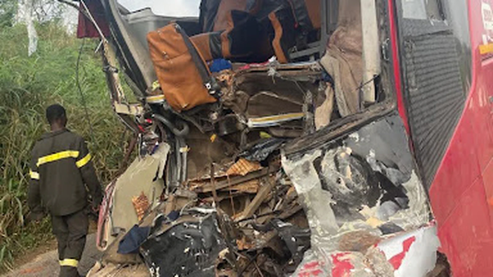 Tragedy on the N6: One Dead, 37 Injured in Suhum-Mankrong Highway Crash